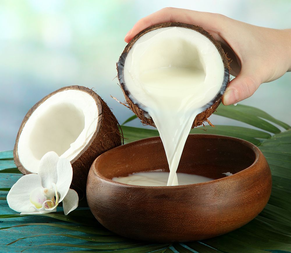 Kokosmilch und Kokosöl Wirkung für die Haut und Haare